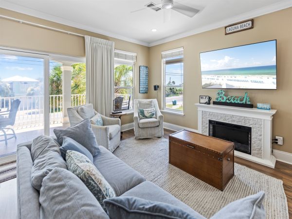 Luxurious Gulf Views Property in Panama City with Game Room & Pool Access
