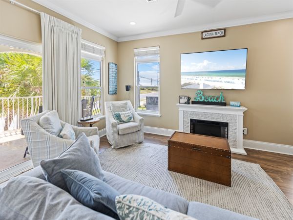 Luxurious Gulf Views Property in Panama City with Game Room & Pool Access