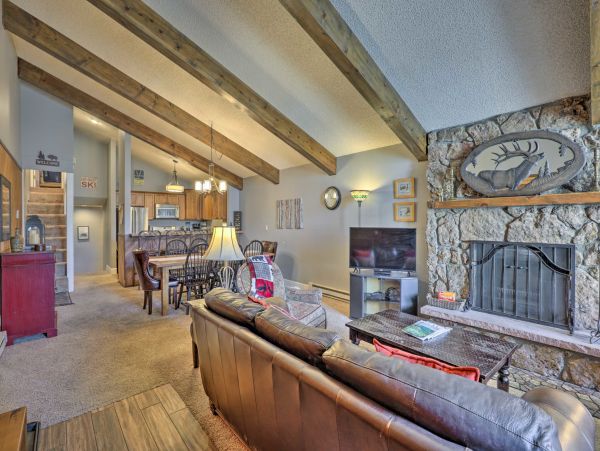 Walk to Avon Restaurants & Free Shuttle to Beaver Creek