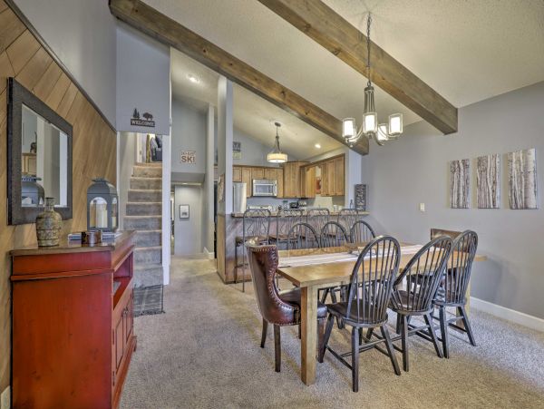 Walk to Avon Restaurants & Free Shuttle to Beaver Creek