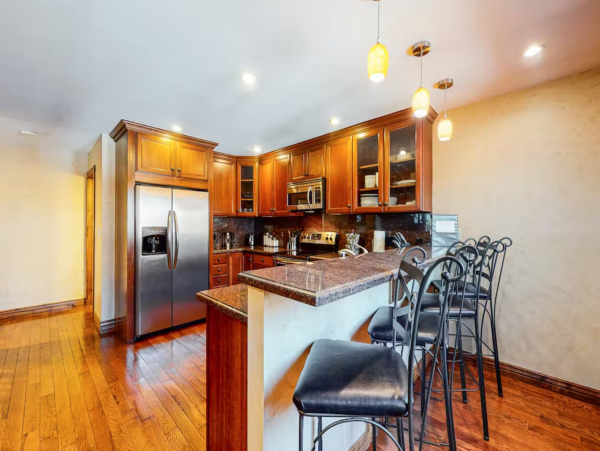 Eagle Vail Townhome 5 miles to Beaver Creek sleeps 10