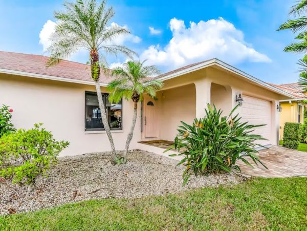 Canal View Three Bedroom Vacation Home in Marco Island