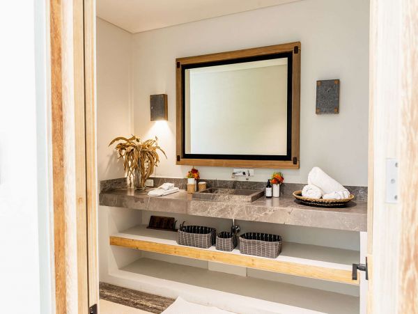 Luxury Main Villa & Beach Cottage Estate Home Flamingo Cancun