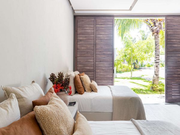 Luxury Main Villa & Beach Cottage Estate Home Flamingo Cancun