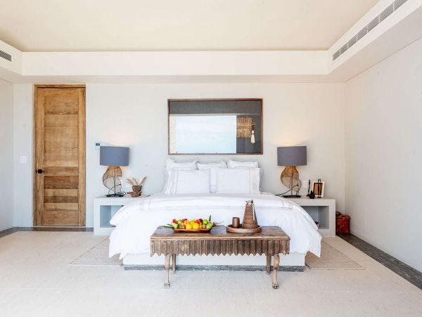 Luxury Main Villa & Beach Cottage Estate Home Flamingo Cancun