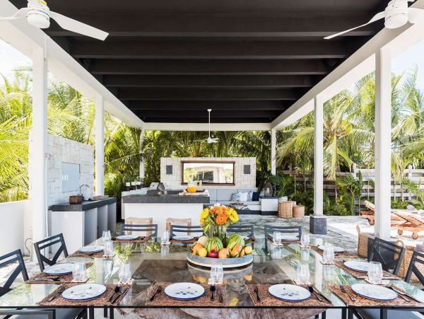 Luxury Main Villa & Beach Cottage Estate Home Flamingo Cancun