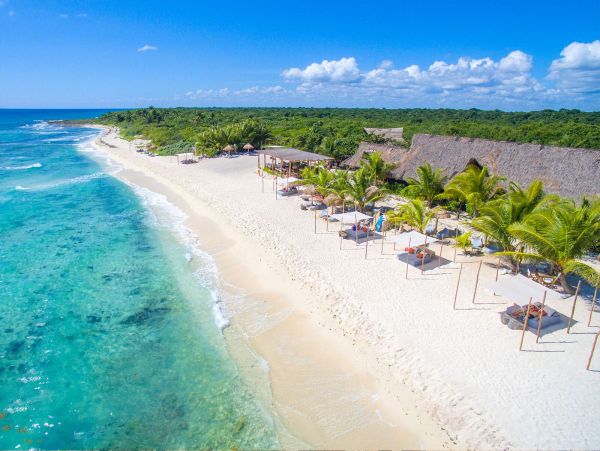 Luxury Main Villa & Beach Cottage Estate Home Flamingo Cancun