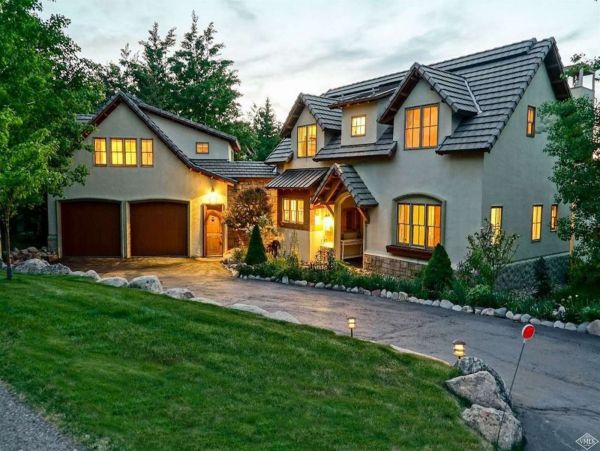 Edwards Vacation Home Four Bedroom Mountain Views