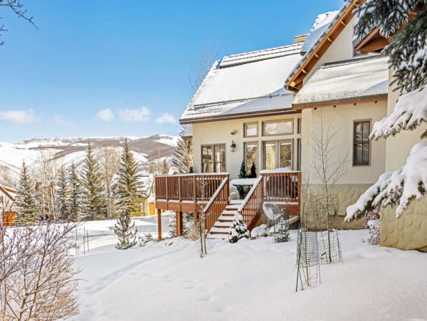 Edwards Vacation Home Four Bedroom Mountain Views