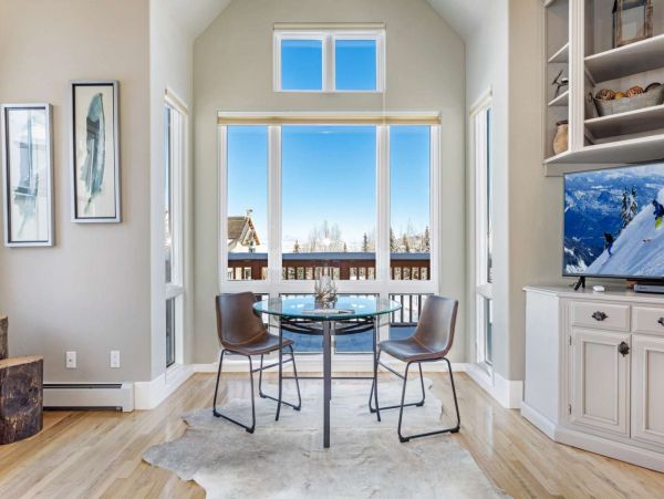 Edwards Vacation Home Four Bedroom Mountain Views
