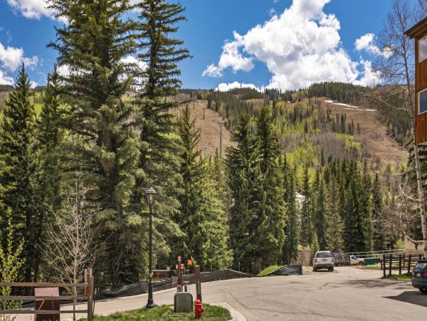 Vail Vacation Condo Two Bedroom Mountain Views