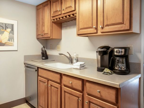 Vail Vacation Condo Two Bedroom Mountain Views