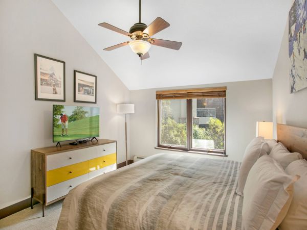 Vail Vacation Condo Two Bedroom Mountain Views