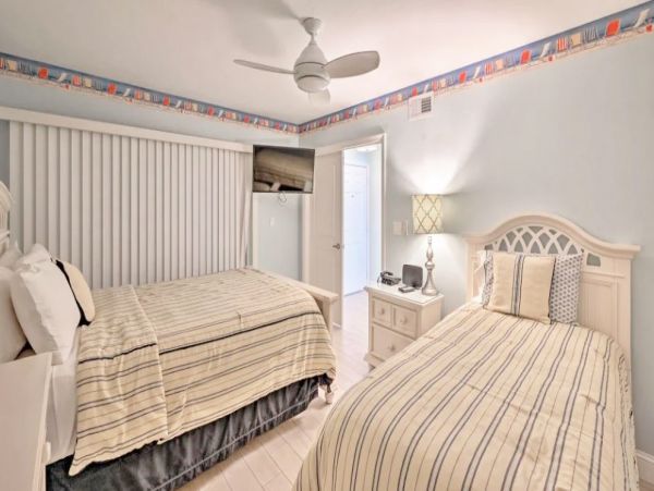 Gulf Front Marco Island Vacation Condo Two Bedroom