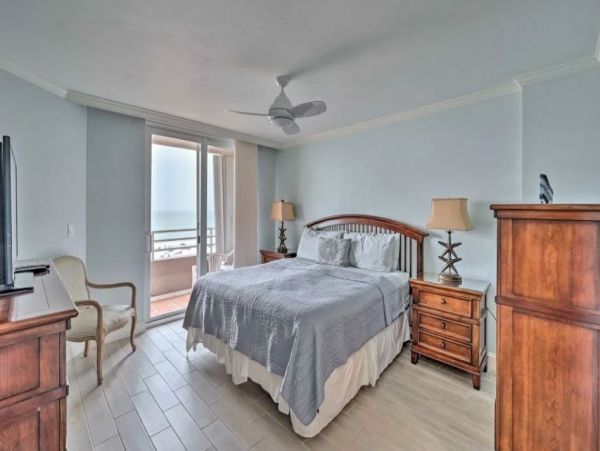 Gulf Front Marco Island Vacation Condo Two Bedroom