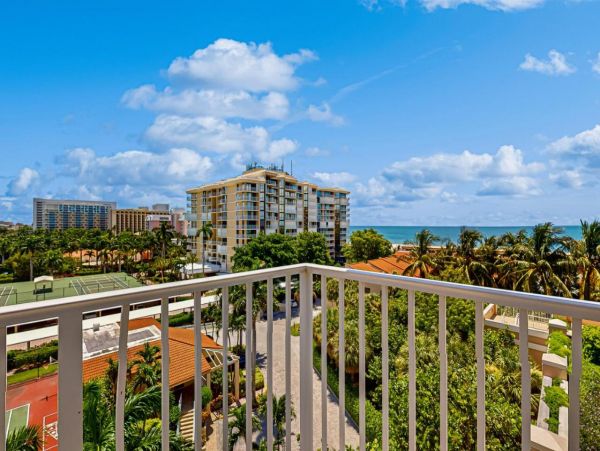 Gulf-Front Florida Vacation Rental - Marco Island Beachfront Condo