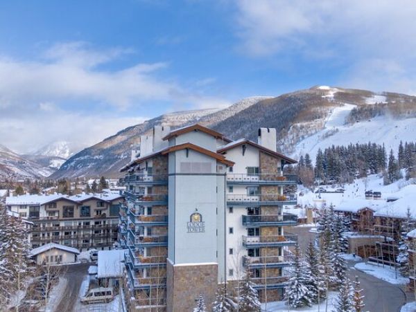 Ski in Ski Out Gondola One