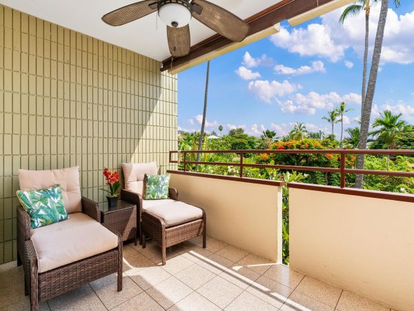 Beautiful Kailua-Kona Vacation Condo Two Bedroom