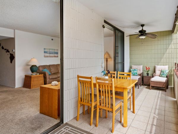 Beautiful Kailua-Kona Vacation Condo Two Bedroom