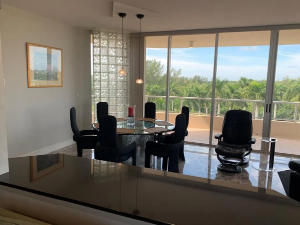 Bay Views Longboat Key Vacation Condo Two Bedroom