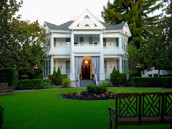 Luxury 17 Bedroom House in Napa Valley