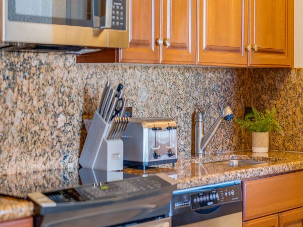 Ocean Views Kaanapali Vacation Condo With Two Bedrooms
