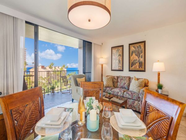 Ocean Views Kaanapali Vacation Condo With Two Bedrooms
