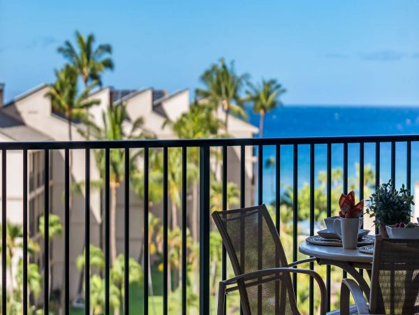 Ocean Views Kaanapali Vacation Condo With Two Bedrooms