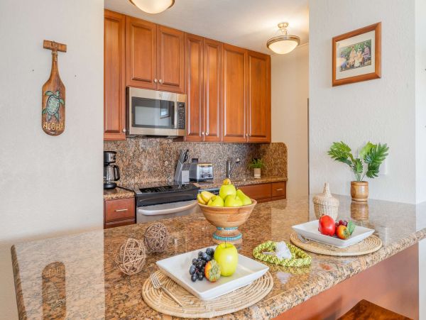 Ocean Views Kaanapali Vacation Condo With Two Bedrooms