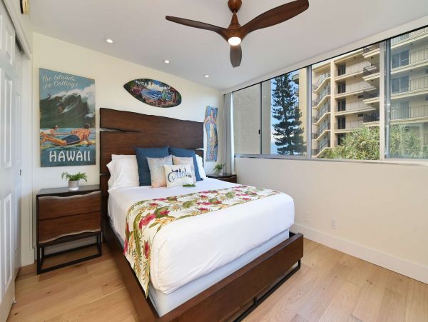 Beautiful Kahana 2 Bedroom Vacation Condo with Ocean View