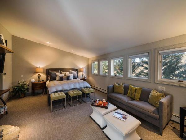 Stunning 6 Bedroom Villa in Avon with Spa & Fireplace