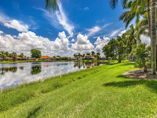 Cape Coral Vacation Pool Home Three Bedroom