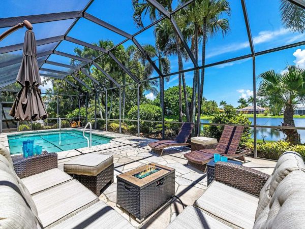 Cape Coral Vacation Pool Home Three Bedroom
