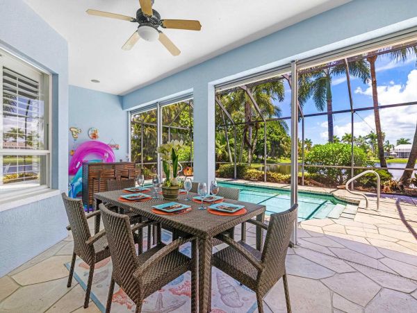 Cape Coral Vacation Pool Home Three Bedroom