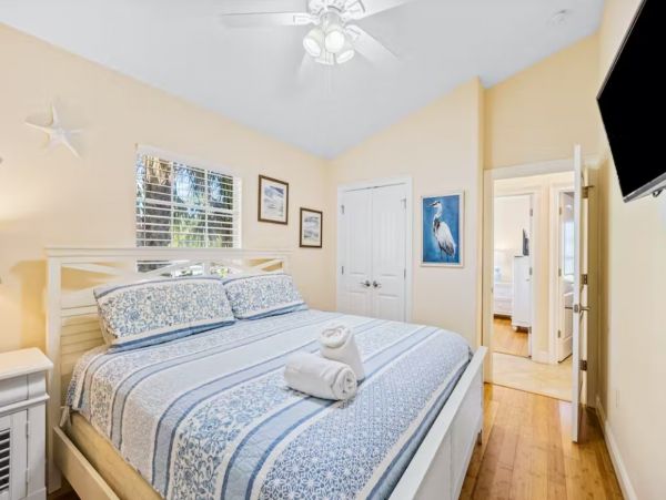 Six Bedroom Duplex with Two Pools in Holmes Beach