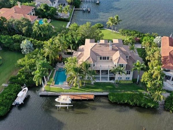 Luxury Siesta Key Vacation Pool Home Five Bedroom