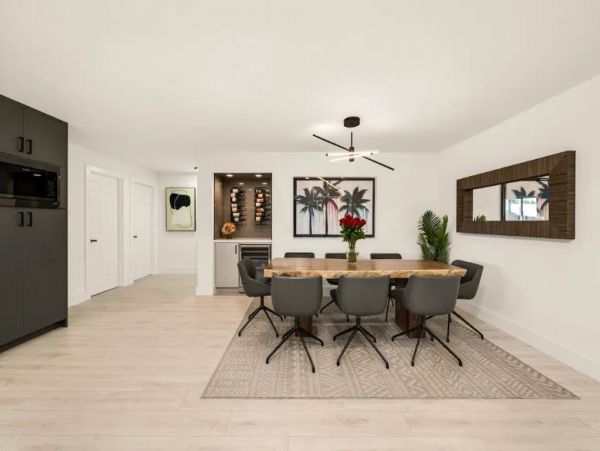 Luxury Naples Designer House