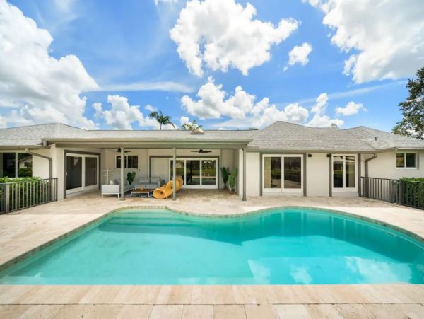 Luxury Naples Designer House