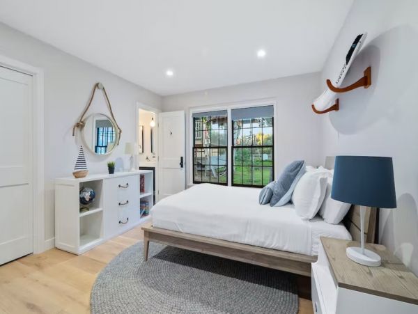 Stunning 5 Bedroom Ranch with Pool & Spa