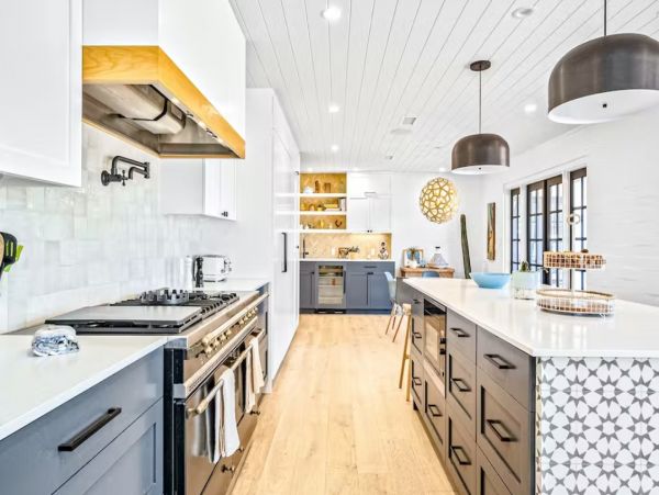 Stunning 5 Bedroom Ranch with Pool & Spa