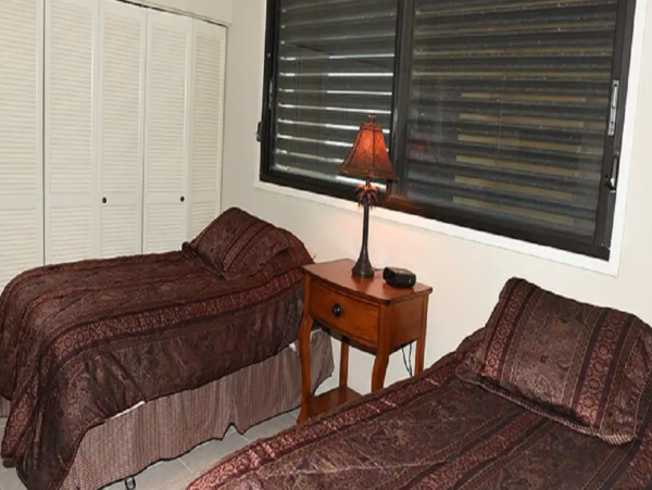 Beachfront 2 Bedroom Condo in Longboat Key