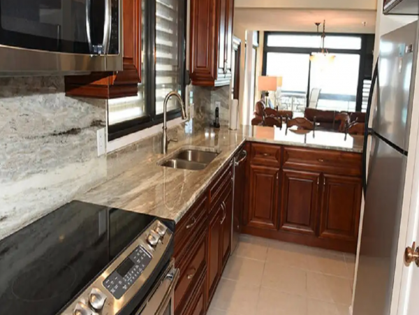 Beachfront 2 Bedroom Condo in Longboat Key