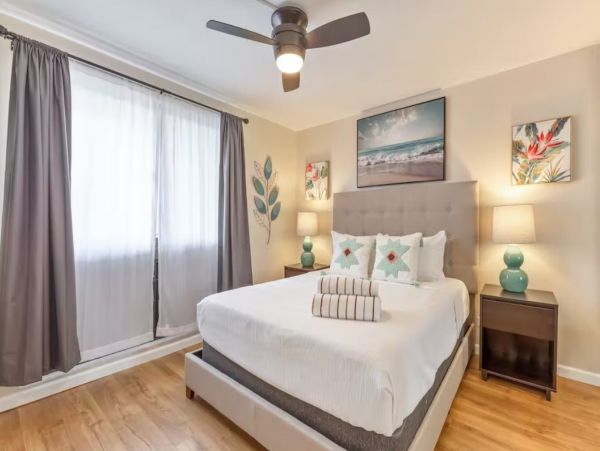 Two Bedroom Ocean View Rental Condo in Kahana