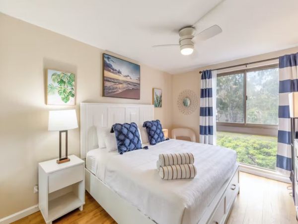 Two Bedroom Ocean View Rental Condo in Kahana