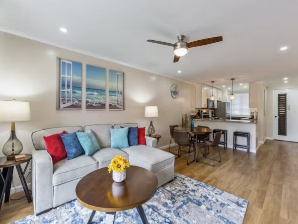Two Bedroom Ocean View Rental Condo in Kahana
