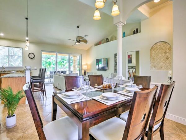 Cape Coral Three Bedroom Rental Home with Pool and Hot Tub