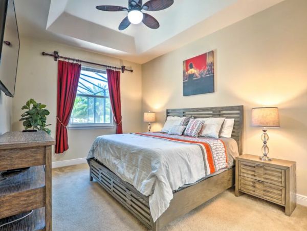 Cape Coral Three Bedroom Rental Home with Pool and Hot Tub