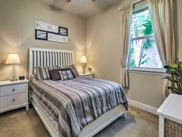 Cape Coral Three Bedroom Rental Home with Pool and Hot Tub