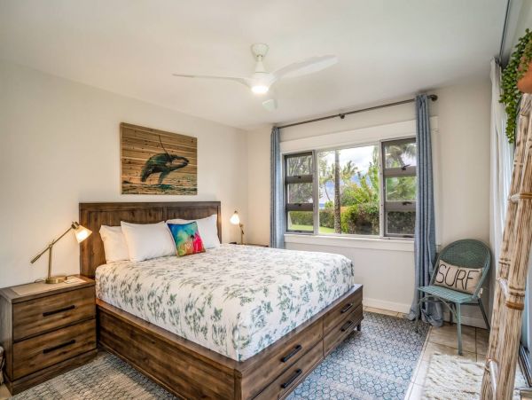 Two Bedroom Vacation Beach Condo in Kihei with Gorgeous Views