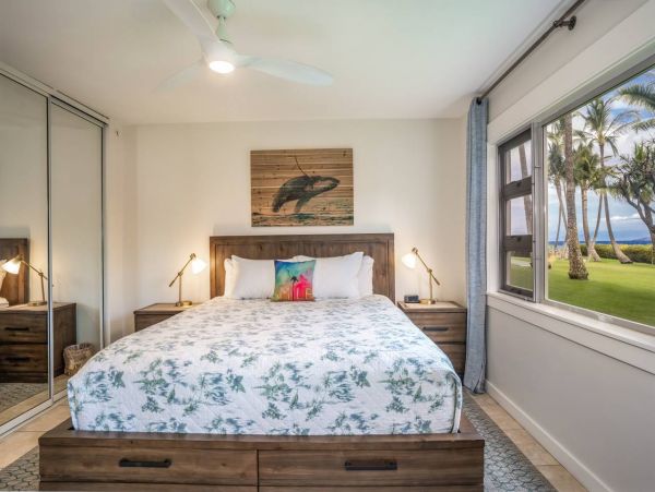 Two Bedroom Vacation Beach Condo in Kihei with Gorgeous Views